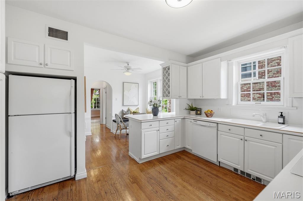Wellington Way Condo - Residential