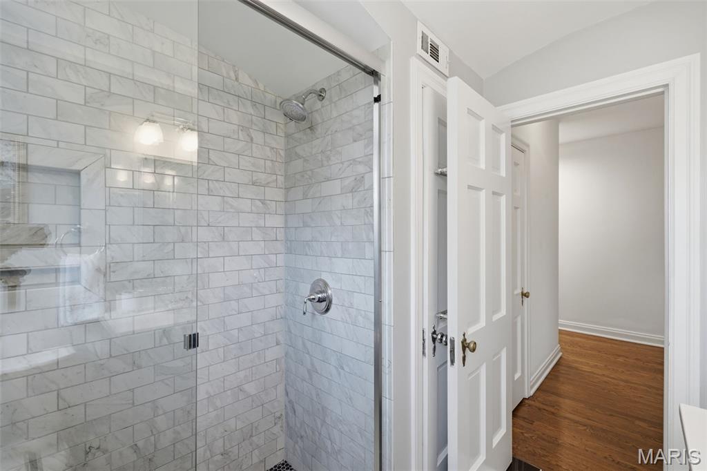 Wellington Way Condo - Residential