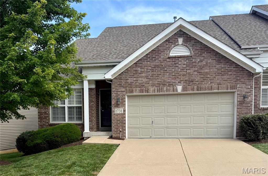 Professional photos will be uploaded 7/22. Beautifully maintained attached villa conveniently located in Fenton with quick and easy access to Highways 141 and 44, making commuting a breeze.  Step inside to find beautiful hardwood flooring throughout the main living areas, including the family room, dining room and kitchen. The open floor plan creates an inviting space that's perfect for both everyday living and entertaining. The kitchen is well-appointed with stainless steel appliances, solid surface countertops, beautiful cabinetry, a stylish tile backsplash and plenty of workspace for cooking and gathering. Just off the kitchen, step out onto the private deck, an ideal spot to enjoy your morning coffee, grill with friends or unwind after a long day. You'll also appreciate the convenience of the main-floor laundry room with direct access to the attached two-car garage. The spacious main-floor primary suite offers a peaceful retreat featuring two large closets and an en-suite bath with a walk-in shower. A convenient half bath completes the main level.  Upstairs, you'll find two generously sized bedrooms connected by a Jack-and-Jill bathroom, along with an additional loft-style living area that makes the perfect kids' hangout, home office, reading nook or flex space. The unfinished lower level is full of potential and already includes a rough-in for a future bathroom, making it easy to create additional living space, a recreation room or home gym. Whether you need extra storage today or room to grow tomorrow, this lower level offers endless possibilities.  Offering a fantastic location, thoughtful floor plan and plenty of room to expand, this villa is ready for its next owner to call it home. Whether you're looking for convenient main-floor living, room for family and guests or a low-maintenance lifestyle, this villa truly checks all the boxes.