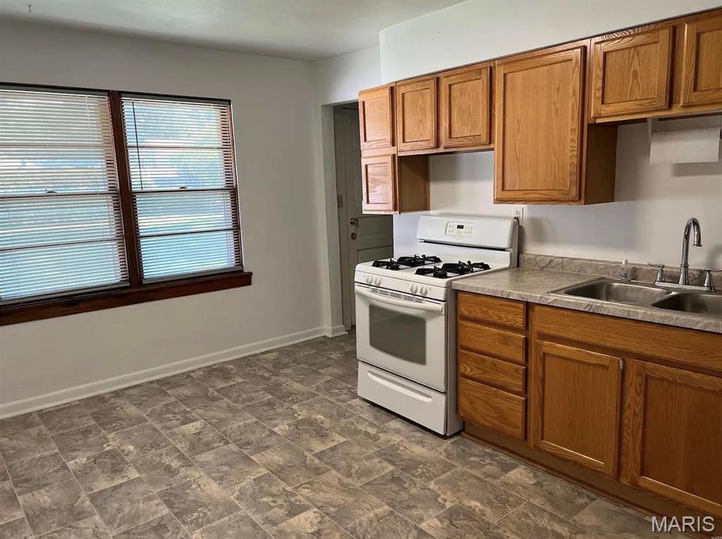 NOT IN A SUBDIVISION - Residential Lease