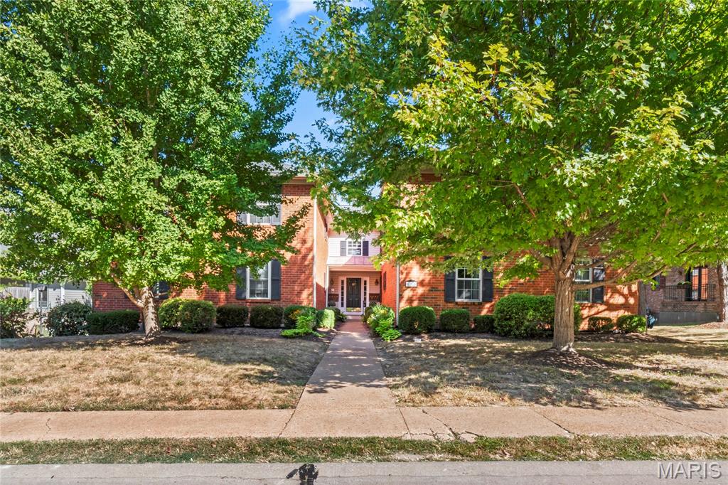 Clinton Place Condo - Residential