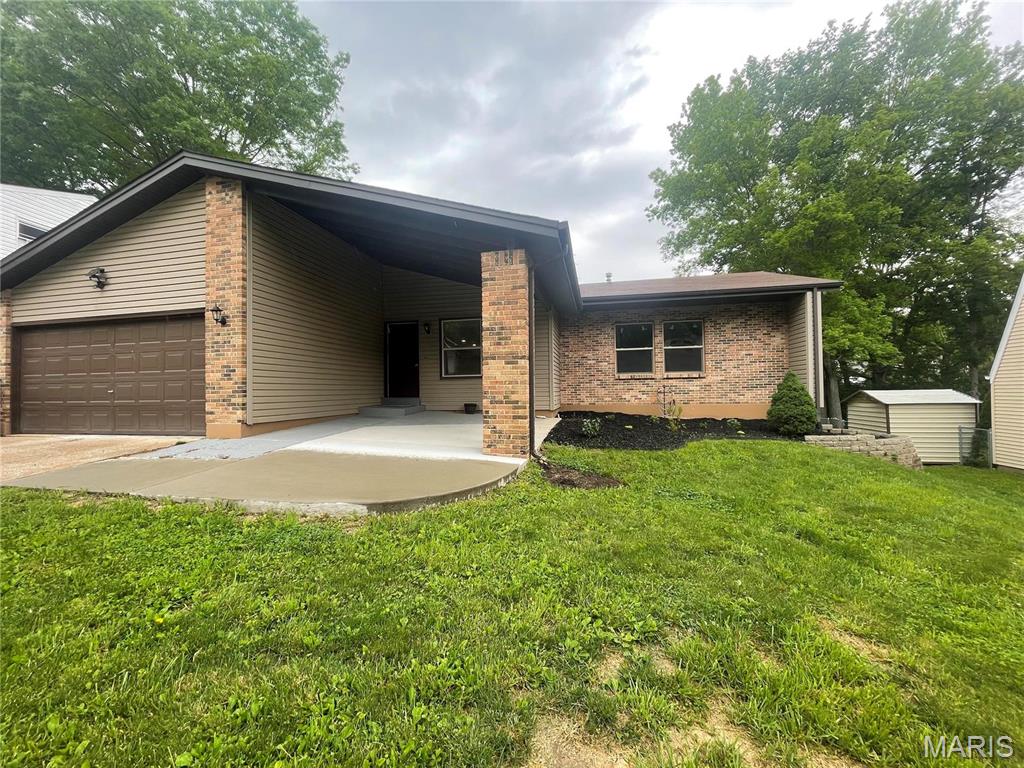 Welcome to 1861 Catlin Drive, Barnhart! Located in the desirable Windsor school district, this stunning rental home offers everything you need for modern, comfortable living.

This spacious property features an open floorplan with four bedrooms and three baths, providing plenty of room for everyone. The large master suite is a true retreat, complete with a walk-in closet and an ensuite bathroom.

The heart of the home is the contemporary kitchen, which flows seamlessly into the living and dining areas, making it perfect for both everyday living and entertaining. The finished rec room in the basement offers additional space for relaxation, hobbies, or a home office.

Outside, you'll find a deck and patio, ideal for outdoor gatherings or simply enjoying the beautiful weather. The yard is fully fenced and perfect for pets.

Additional features include a two-car garage for convenient parking and storage. There is also a neighborhood pool and tennis courts for all to share.