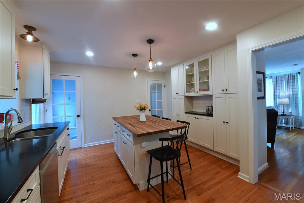 Woodlawn Terrace 4 - Residential Lease