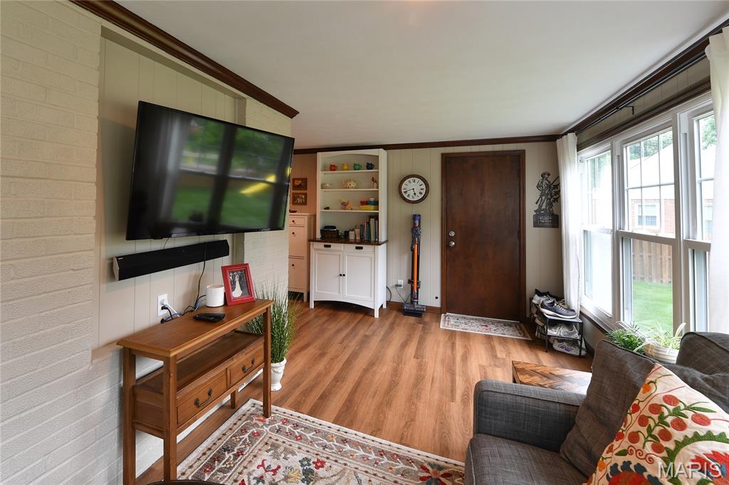 Woodlawn Terrace 4 - Residential Lease
