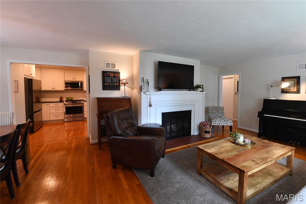 Woodlawn Terrace 4 - Residential Lease