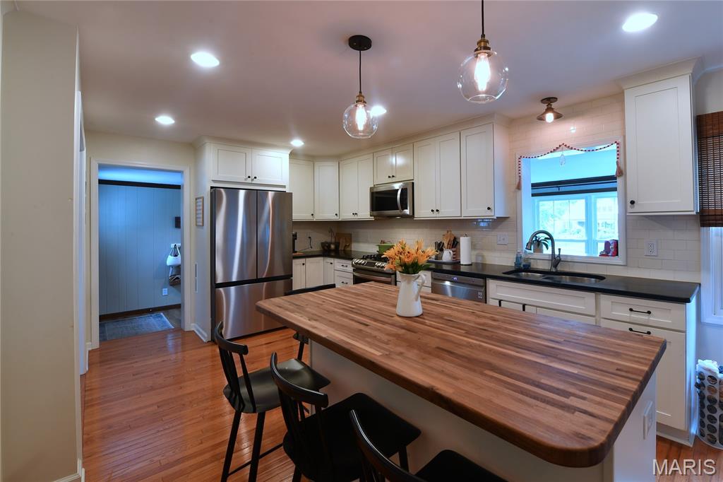 Woodlawn Terrace 4 - Residential Lease