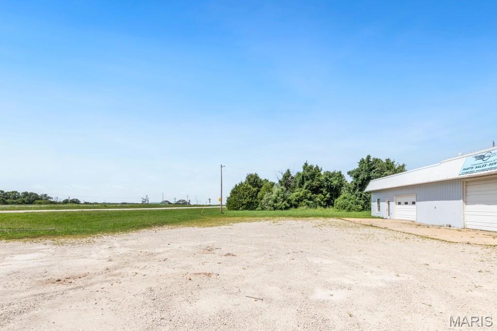 n/a - Commercial Sale
