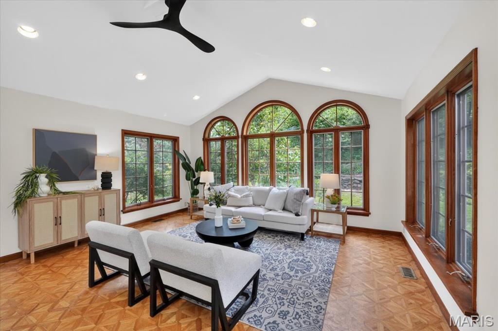Briar Hill Farm 3 - Residential