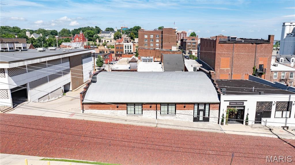 Inpenitentiary - Commercial Lease