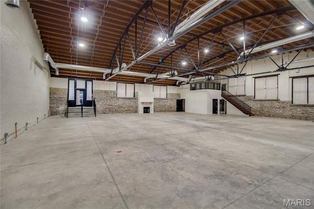Inpenitentiary - Commercial Lease