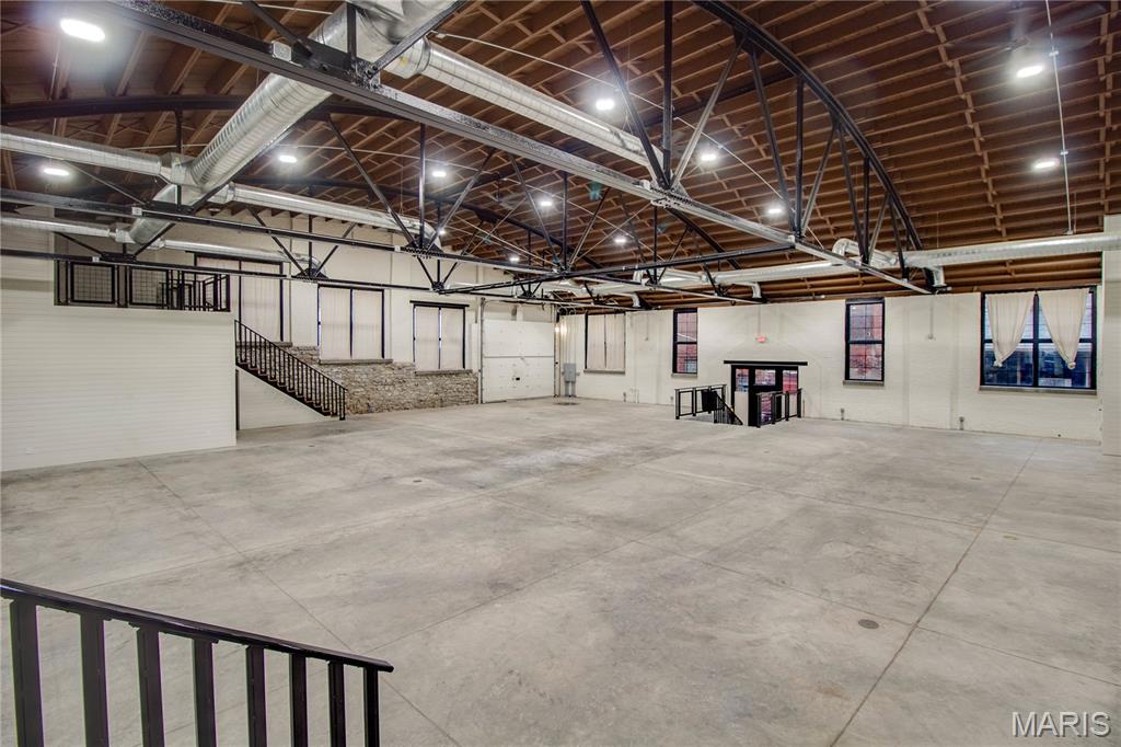 Inpenitentiary - Commercial Lease