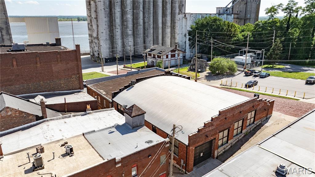Inpenitentiary - Commercial Lease
