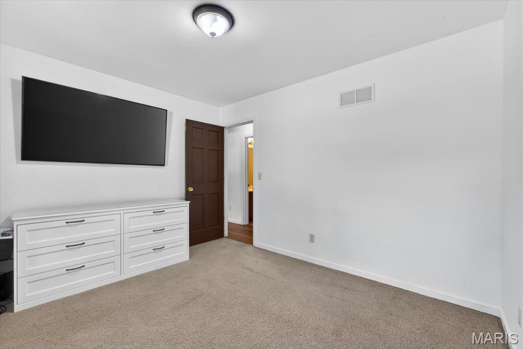Twin Chimneys Ph2 Village H The Cedar - Residential