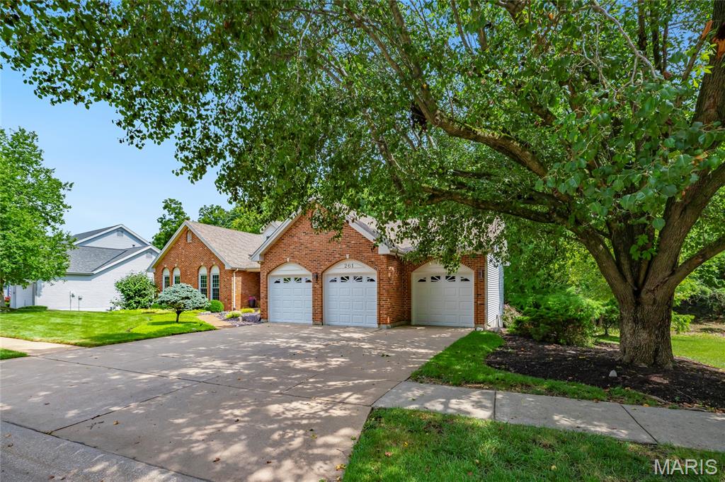 Turnberry Place - Residential