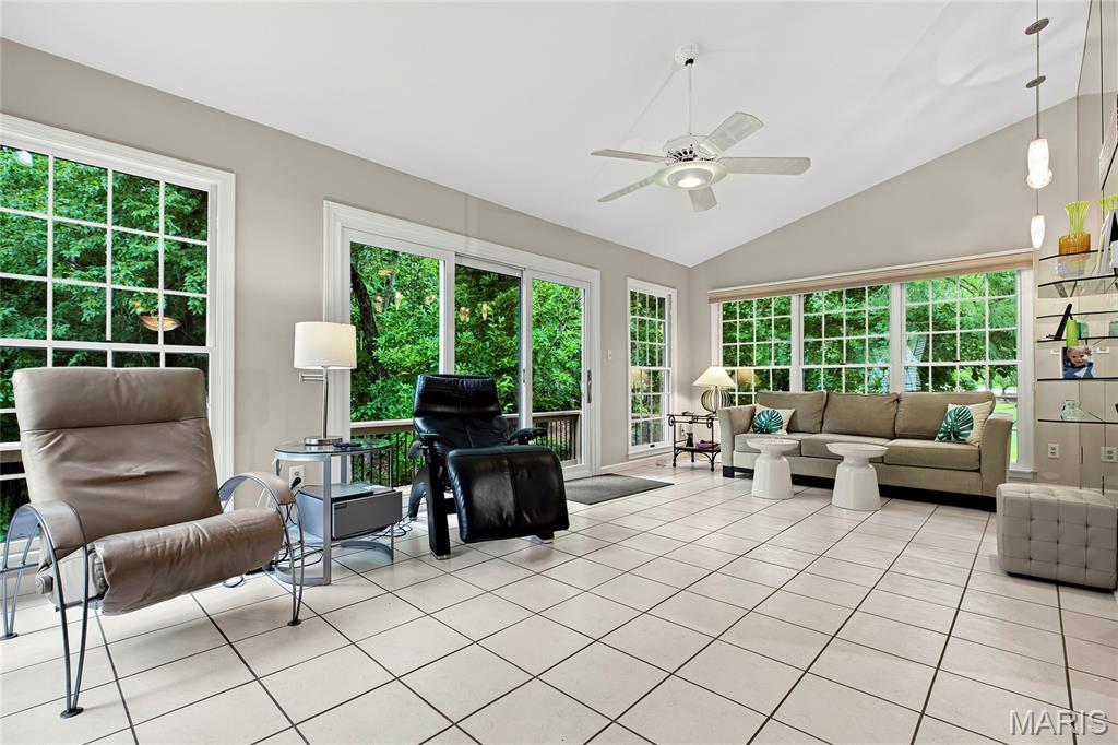 Turnberry Place - Residential