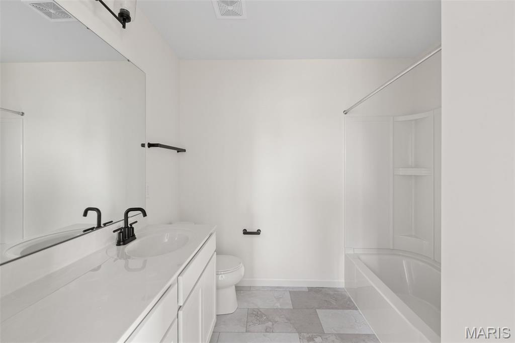 Fox Run 147 - Residential