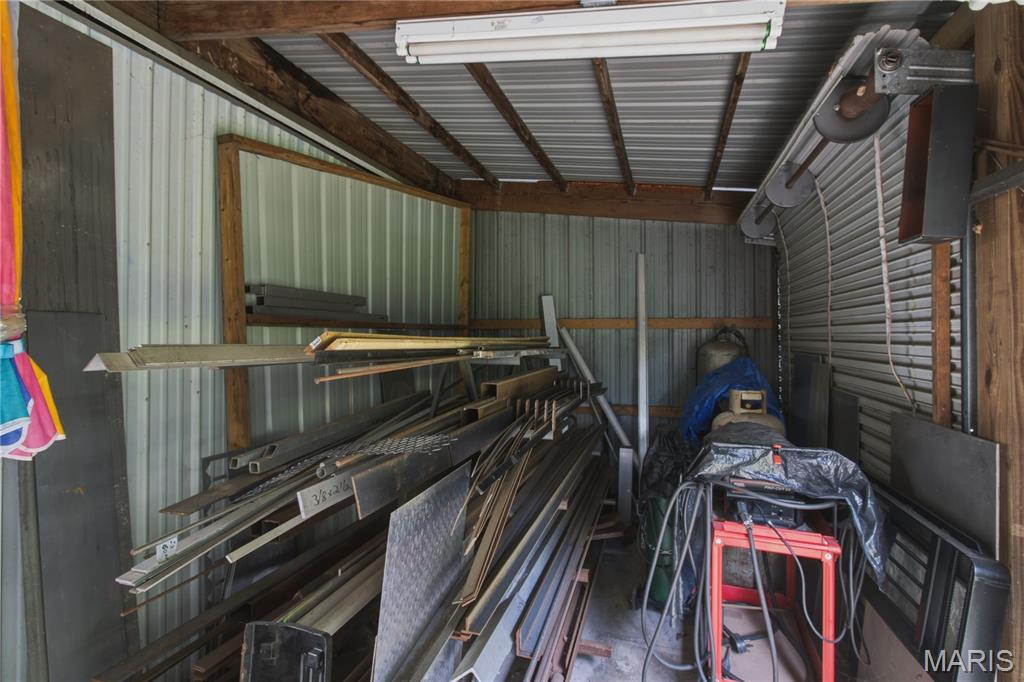n/a - Commercial Sale