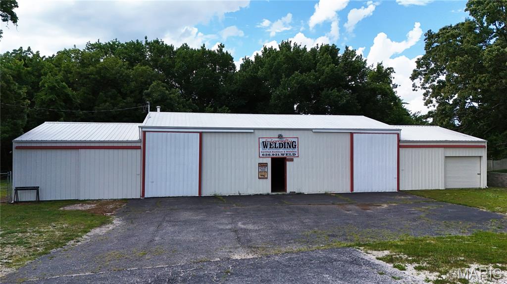 n/a - Commercial Sale