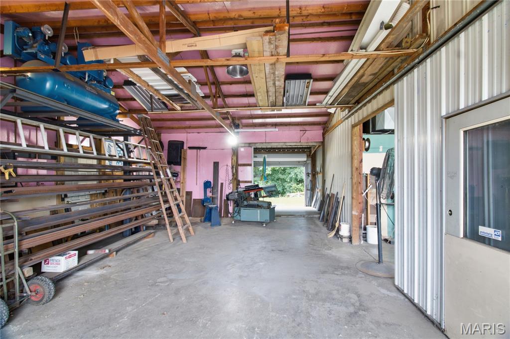 n/a - Commercial Sale