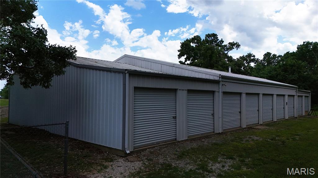 n/a - Commercial Sale