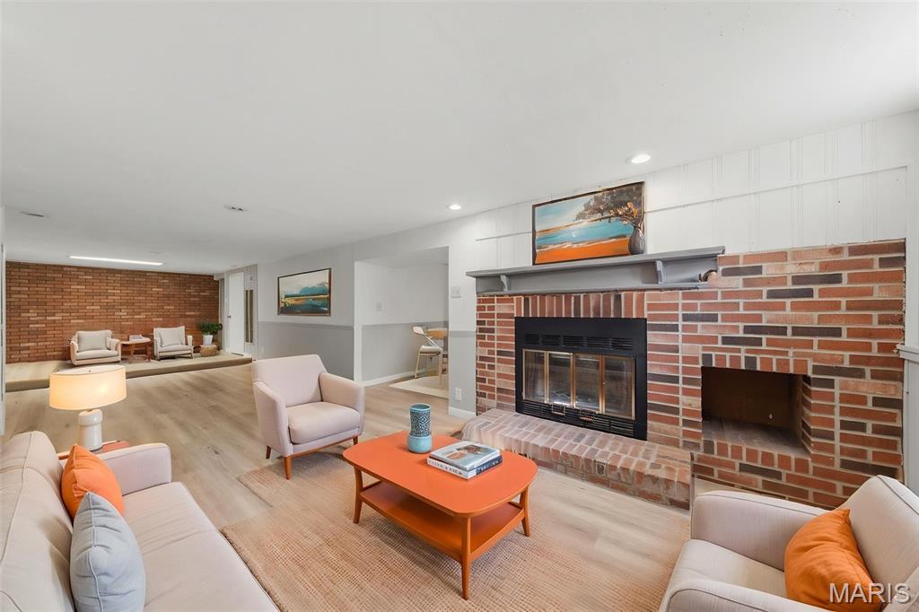 Florissant Park 2 - Residential