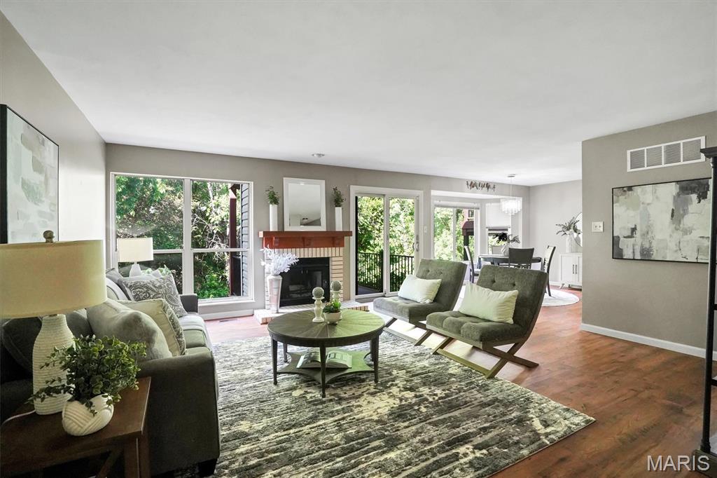 Woodside Trails Condo First - Residential