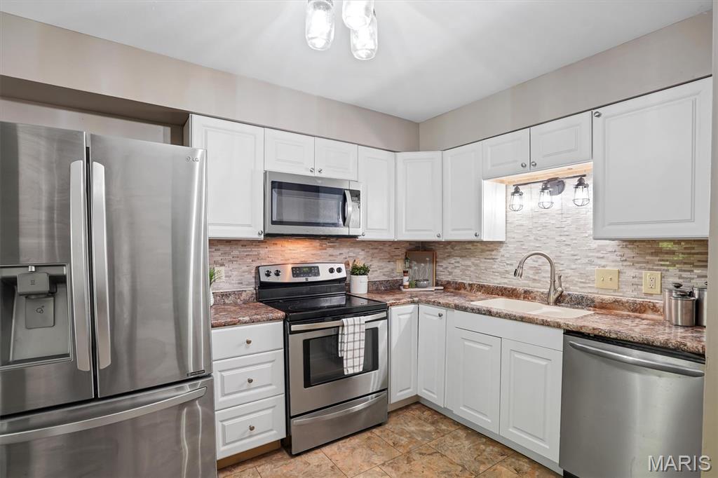 Woodside Trails Condo First - Residential