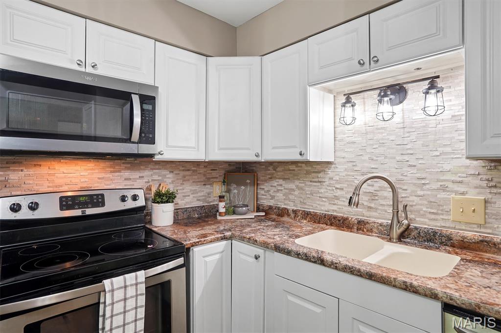 Woodside Trails Condo First - Residential