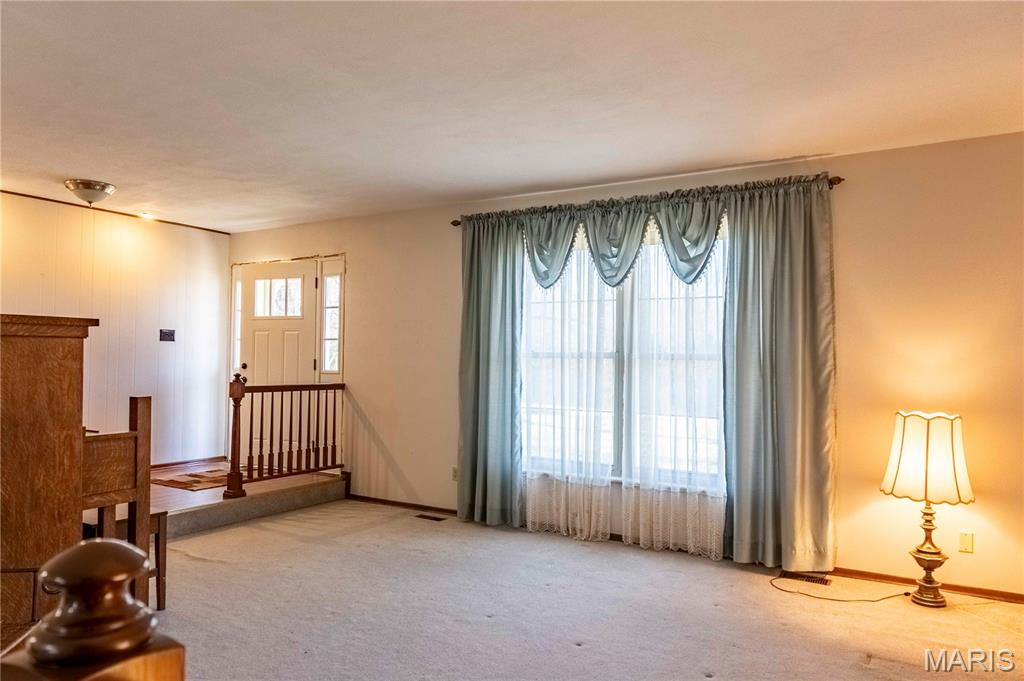 Loucks Manor - Farm