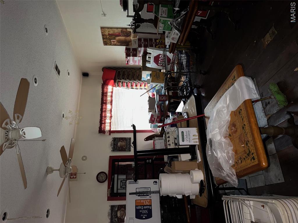 ROSEMONT HEIGHTS - Commercial Sale