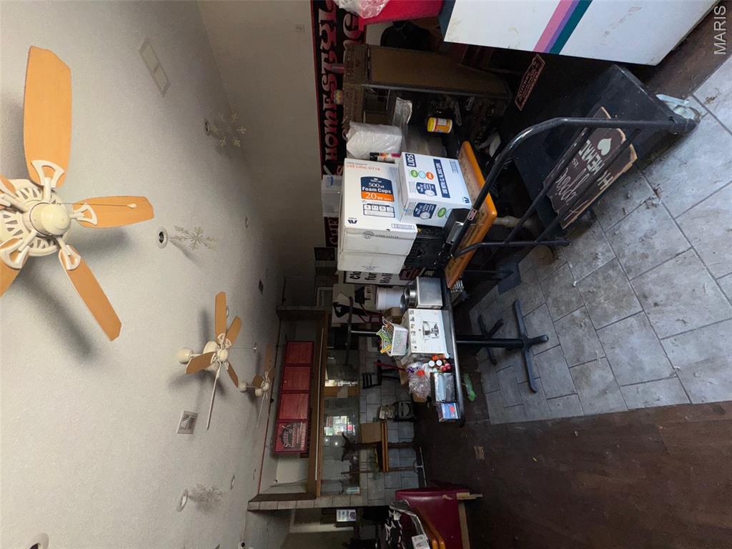 ROSEMONT HEIGHTS - Commercial Sale
