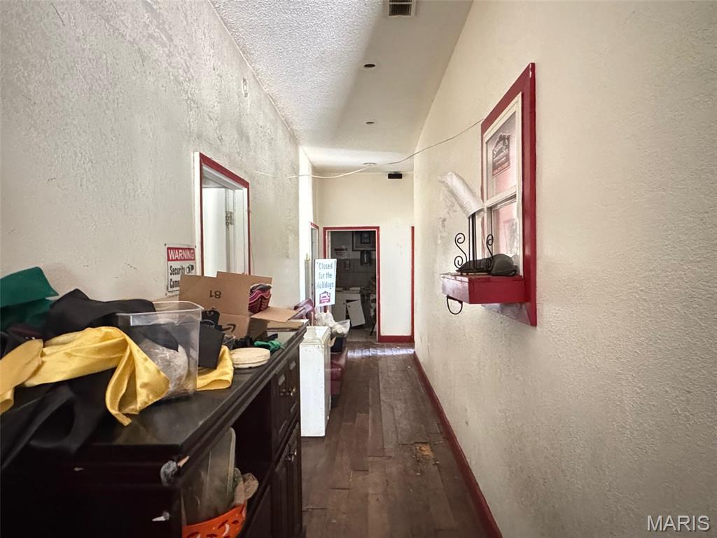 ROSEMONT HEIGHTS - Commercial Sale