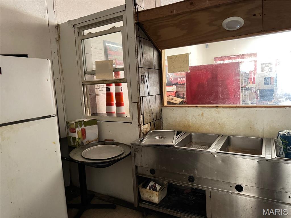 ROSEMONT HEIGHTS - Commercial Sale