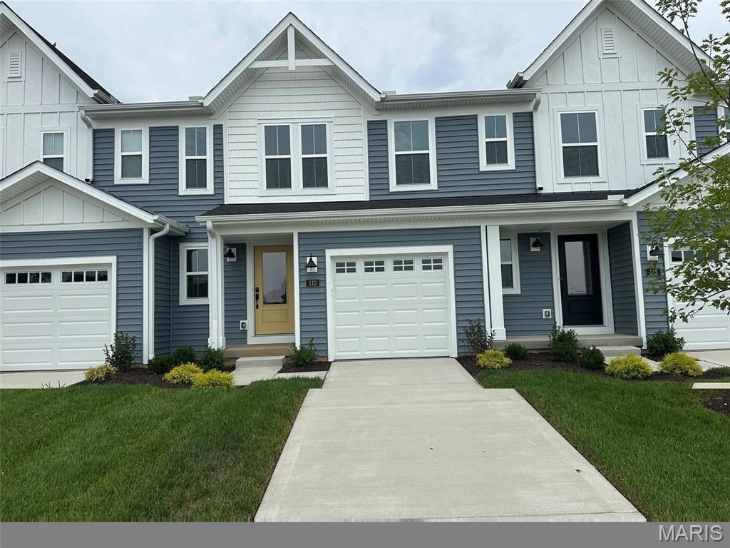 Streets Of Caledonia #8 - Residential Lease