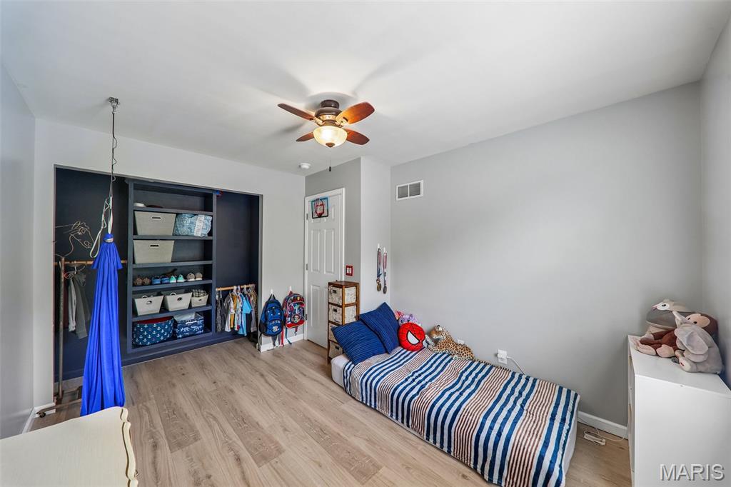 Villages/Yorktown Ph I - Residential