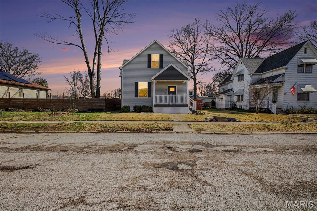 Washington Place - Residential