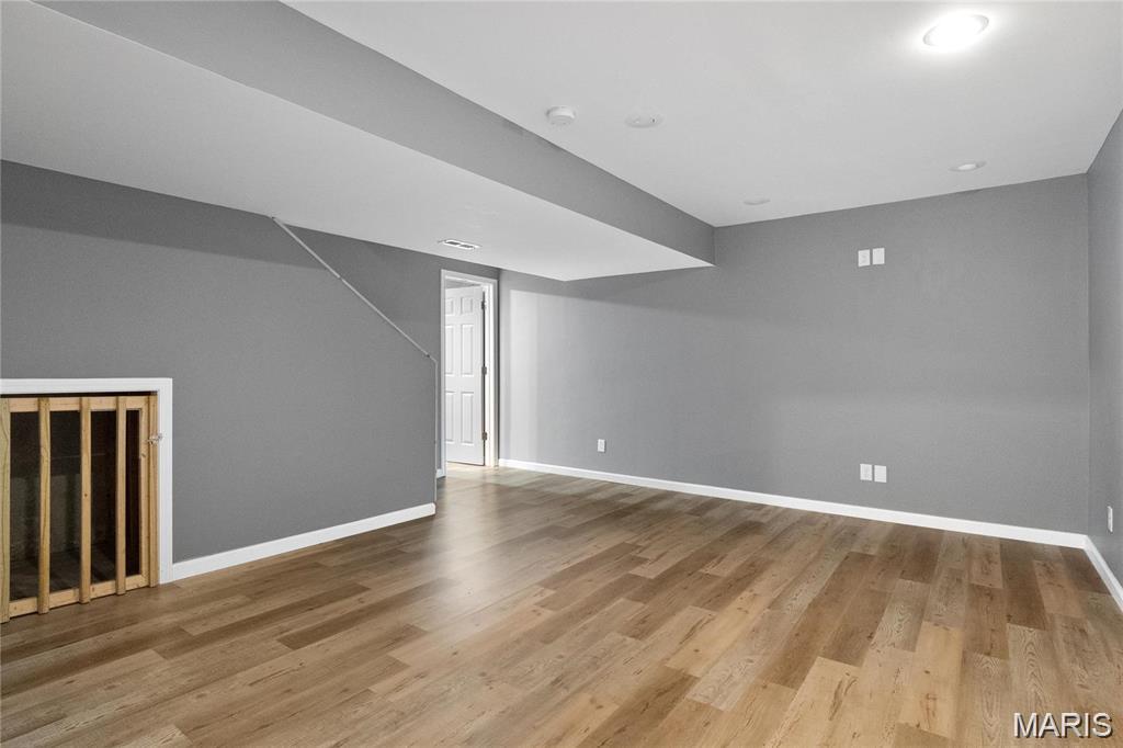 FOUNTAIN PLACE - Residential Lease