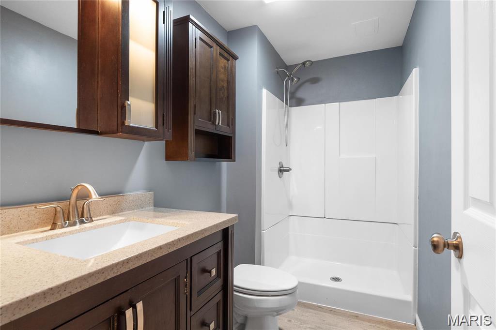 FOUNTAIN PLACE - Residential Lease