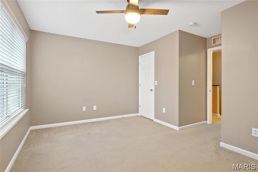 FOUNTAIN PLACE - Residential Lease