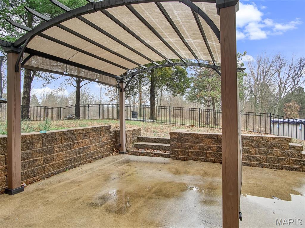 Pin Oak Estates - Residential