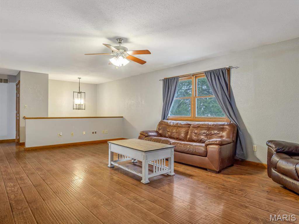 Pin Oak Estates - Residential