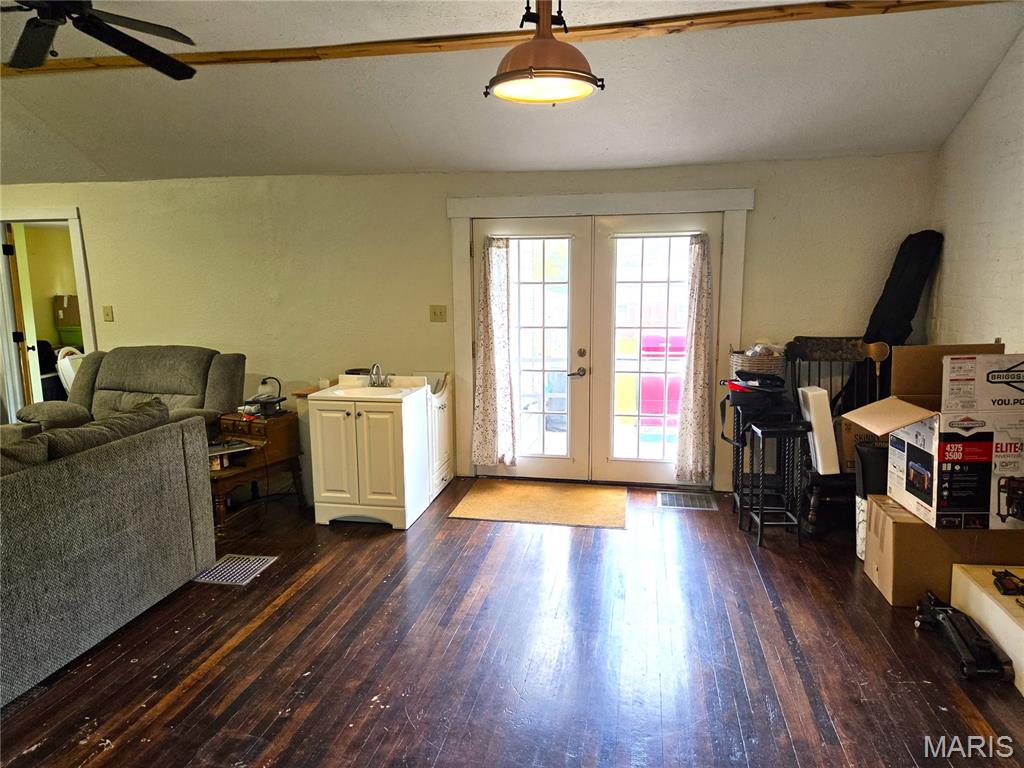 North La Grange Add - Residential