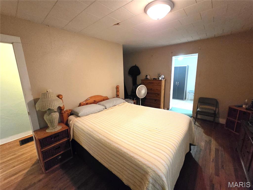 North La Grange Add - Residential