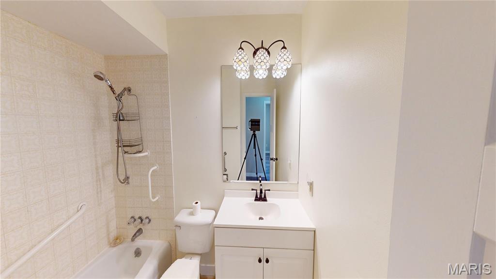 Edwardsville Southern Il Commo - Residential