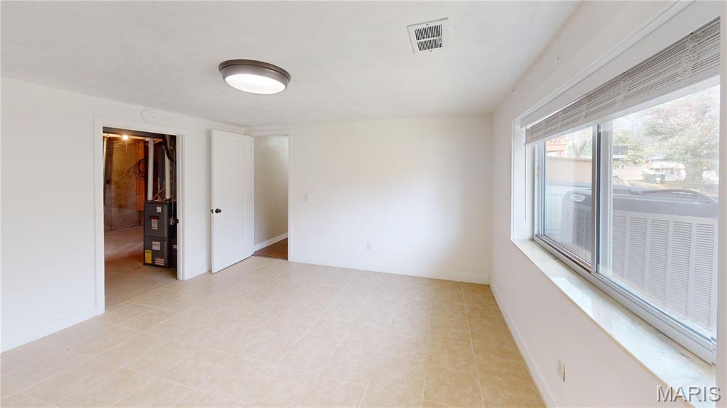 Edwardsville Southern Il Commo - Residential