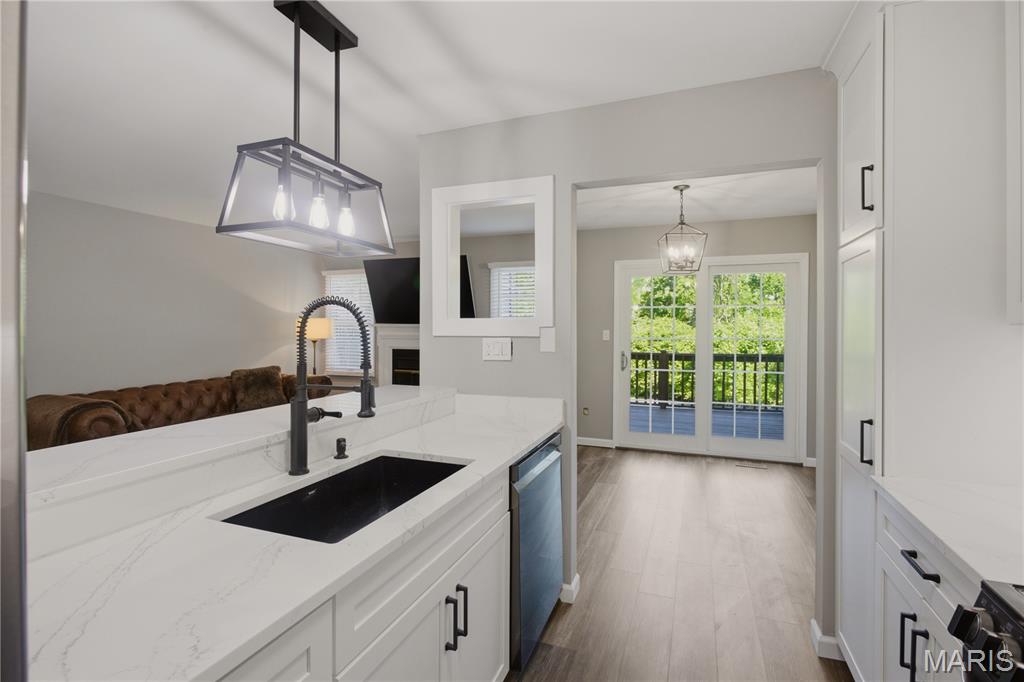 Clarkson Grove Condo Seventh - Residential