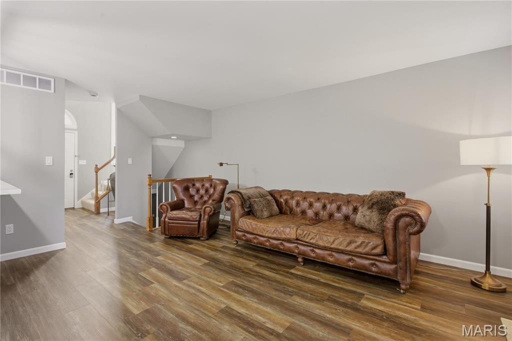 Clarkson Grove Condo Seventh - Residential
