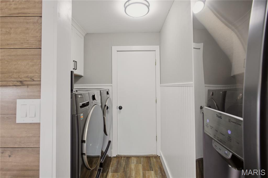 Clarkson Grove Condo Seventh - Residential