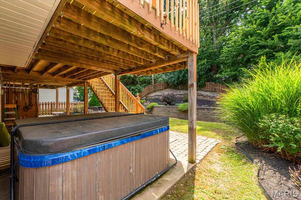 Lynnbrook - Residential