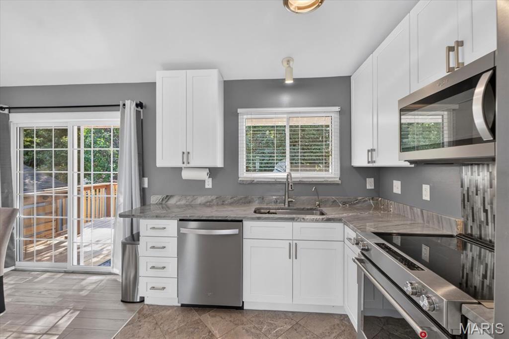 Lynnbrook - Residential
